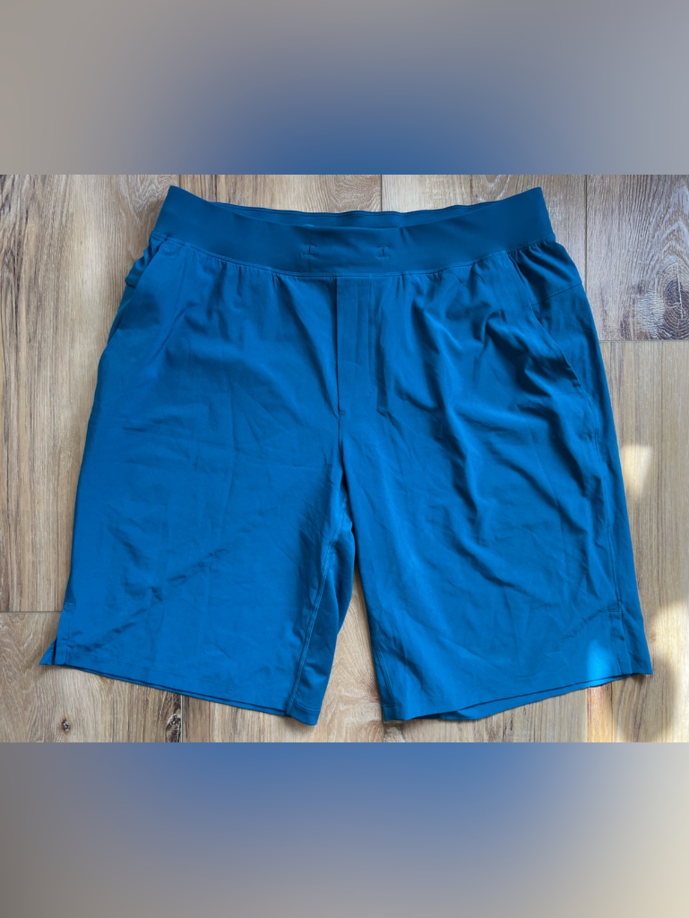 T.H.E. Short 11” Linerless Lululemon Bermuda Teal Men’s Training Shorts Size XL - Picture 2 of 11